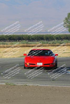 media/Sep-17-2023-Speed Ventures (Sun) [[7e780ba612]]/Green/Session 1 (Grapevine)/